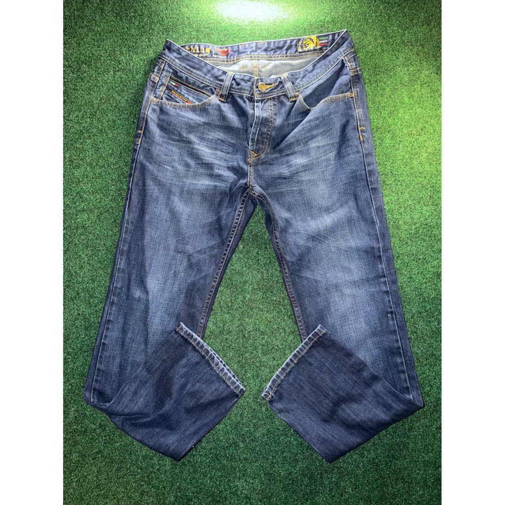 Diesel Industry Blue Straight Leg Jeans Mens 34 Zipper Pocket Italian Flag Denim